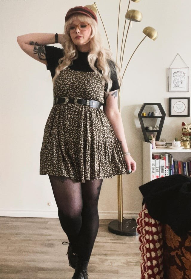 Source: https://www.reddit.com/r/PlusSize/comments/1bbed7h/cozy_fit_for_a_date/