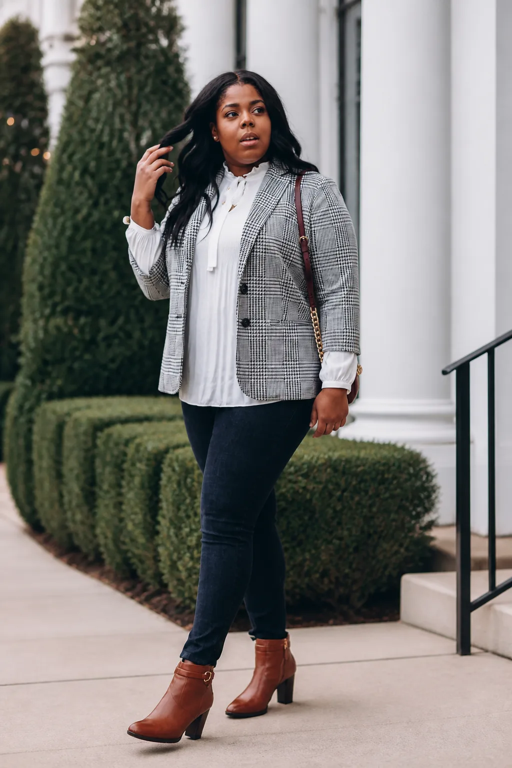 Chic Plaid Blazer Autumn Ensemble