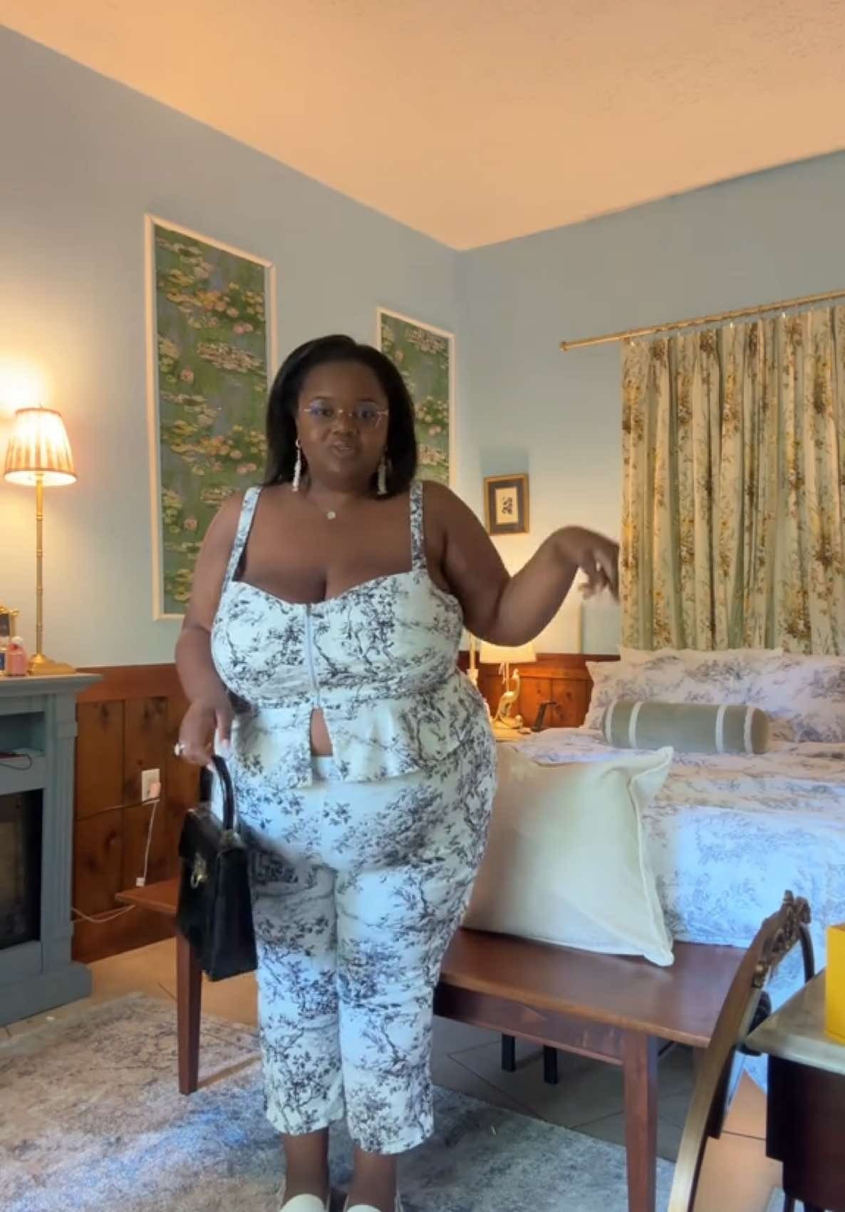 Chic Two-Piece Night Out Ensemble