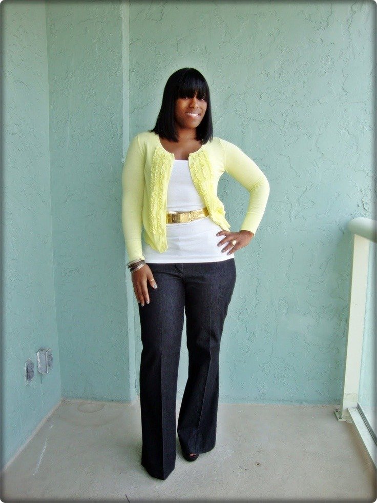 Source: https://www.reddit.com/r/femalefashionadvice/comments/1k197v/plussized_fashion/