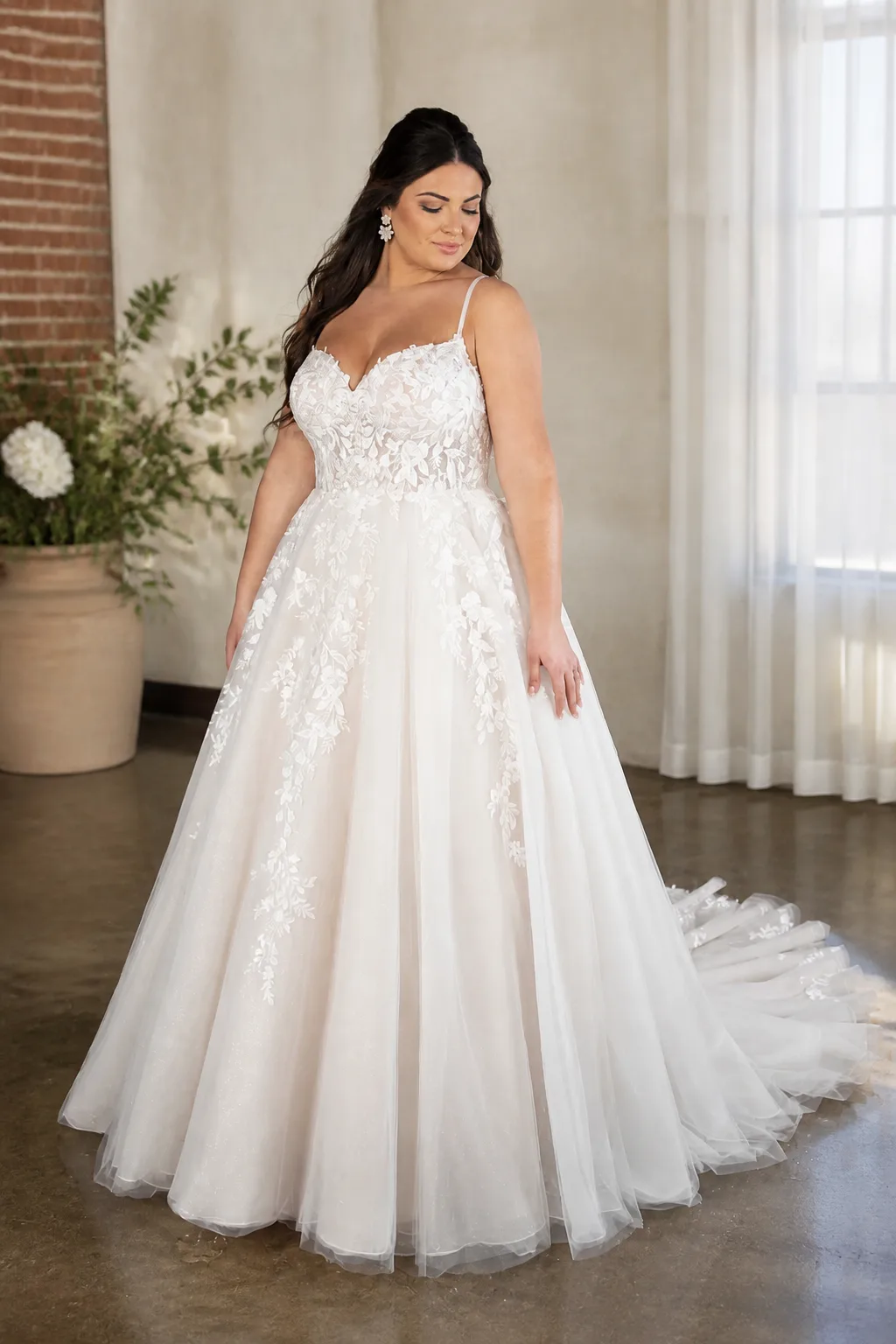 Classic A-Line Tulle Wedding Gown