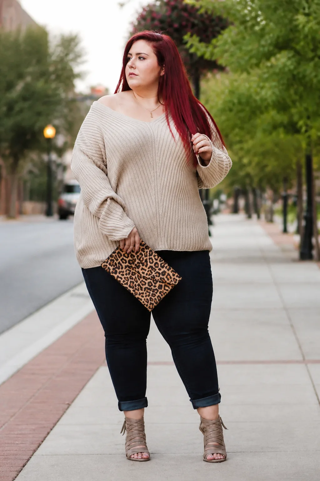 Classic Cozy Oversized Sweater Look