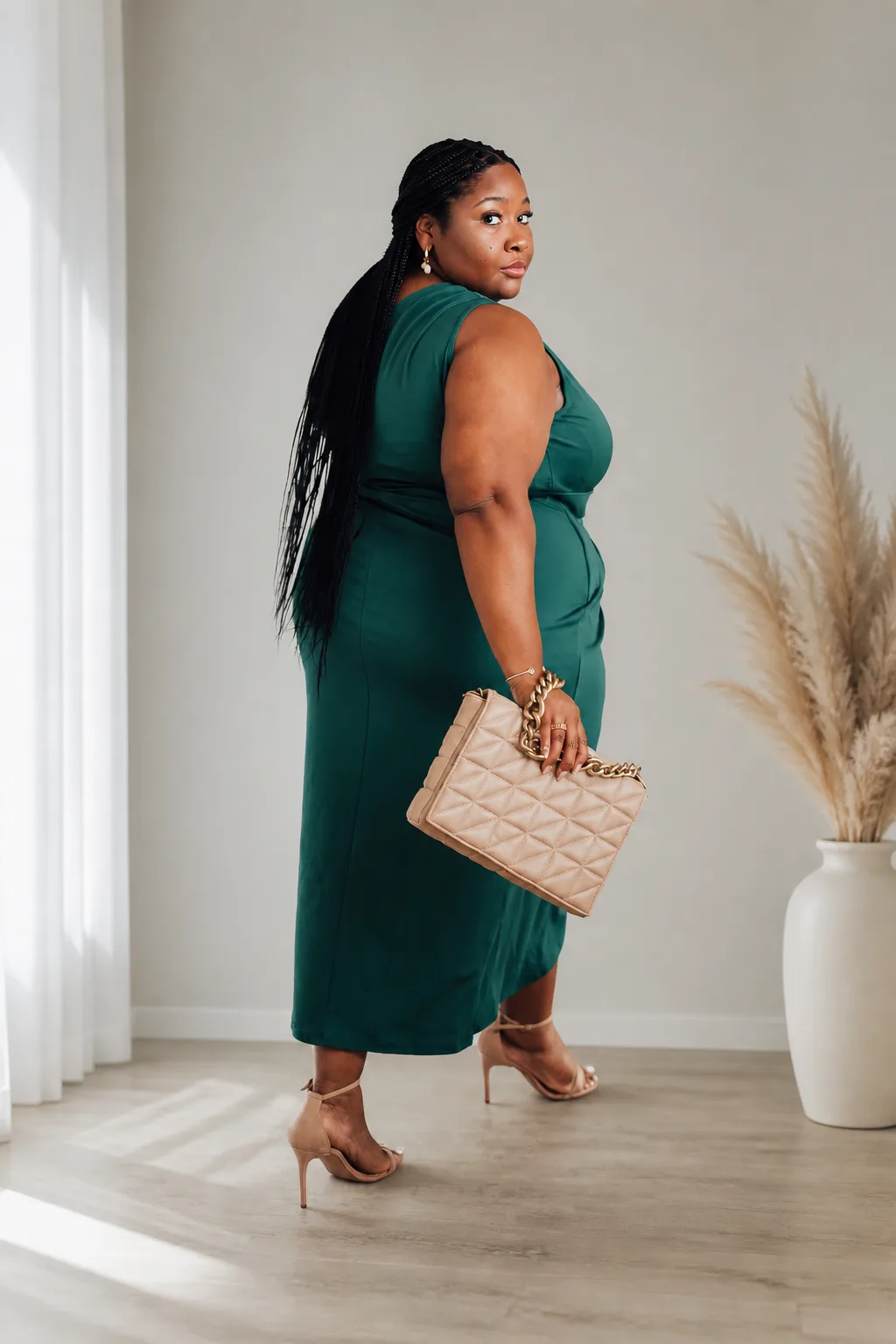 Elegant Green Midi Dress Styling