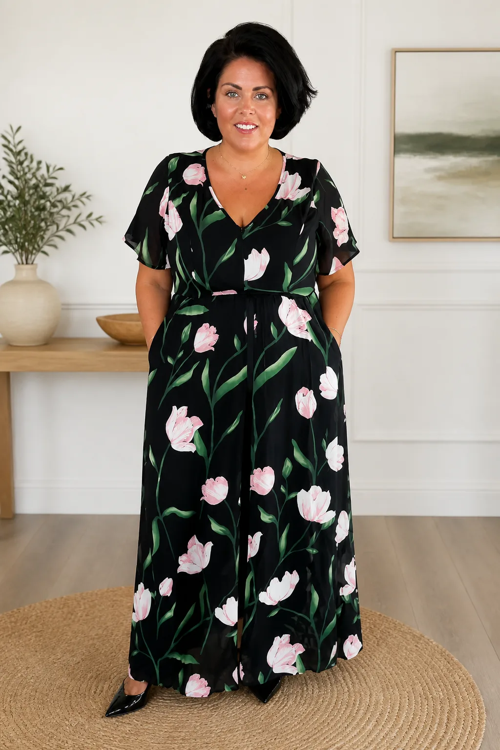 Floral Elegance: Chic Plus-Size Jumpsuit