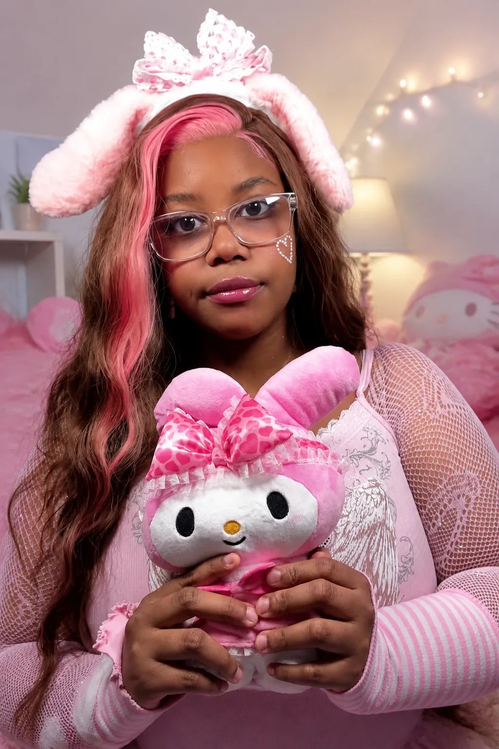 Kawaii Plus-Size Sanrio Inspired Cosplay